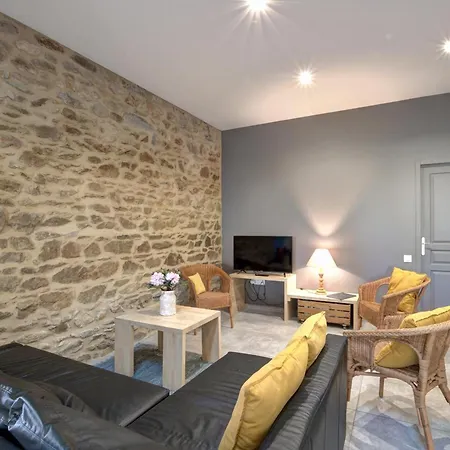 Holiday home Familial 200m² Avec Jardin, Terrasse, Jeux, Et Confort Moderne A - Fr-1-496-203 *